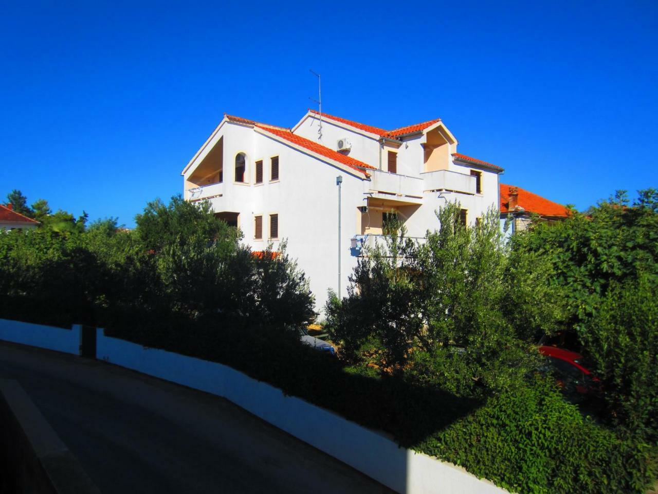 Apartments Fjaka Sveti Filip i Jakov Dış mekan fotoğraf