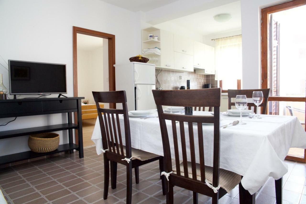 Apartments Fjaka Sveti Filip i Jakov Dış mekan fotoğraf