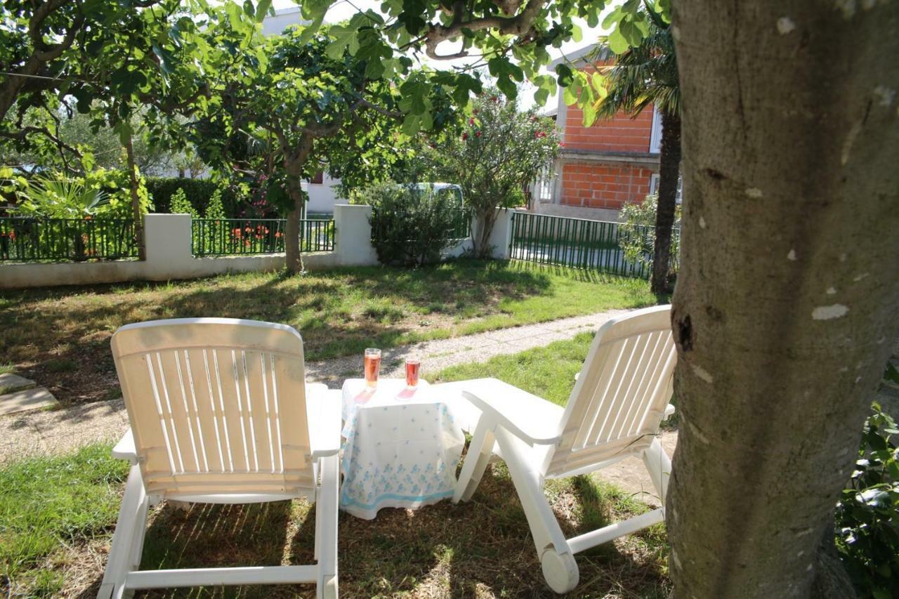 Apartments Fjaka Sveti Filip i Jakov Dış mekan fotoğraf