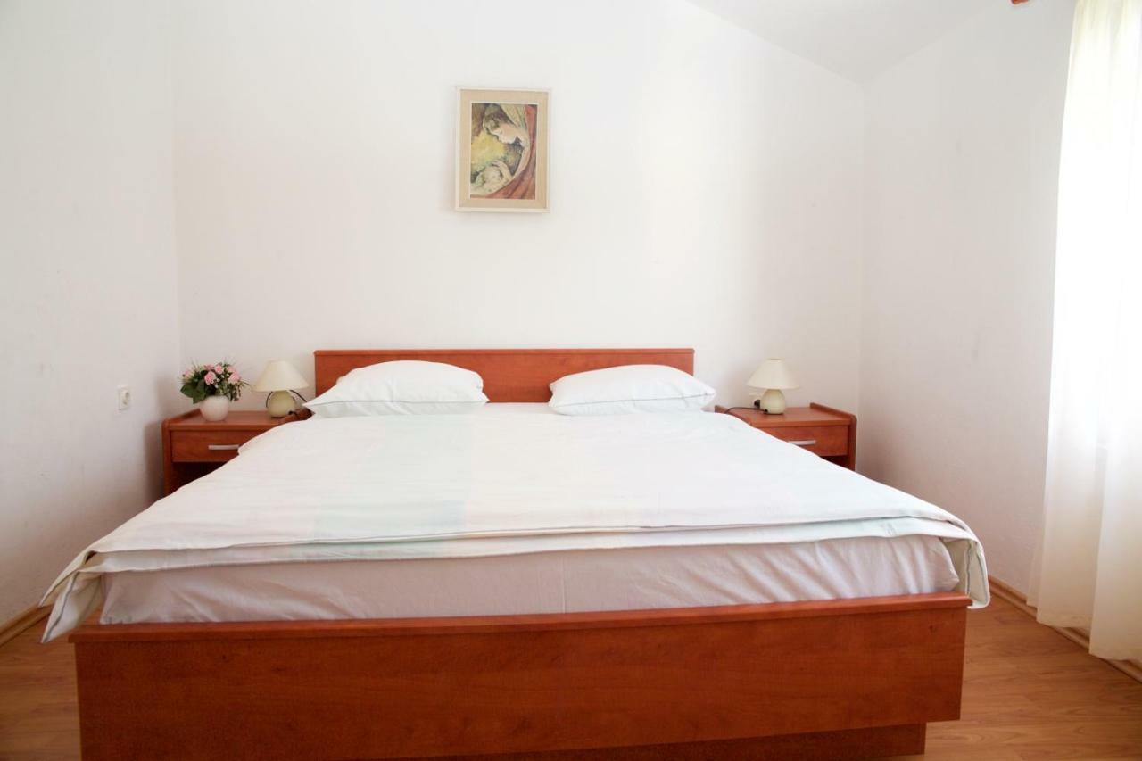 Apartments Fjaka Sveti Filip i Jakov Dış mekan fotoğraf
