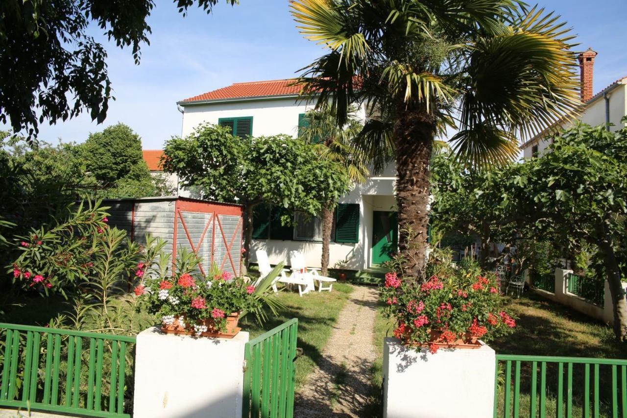 Apartments Fjaka Sveti Filip i Jakov Dış mekan fotoğraf